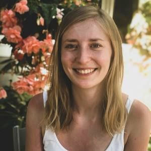 Meet your Posher, Eline